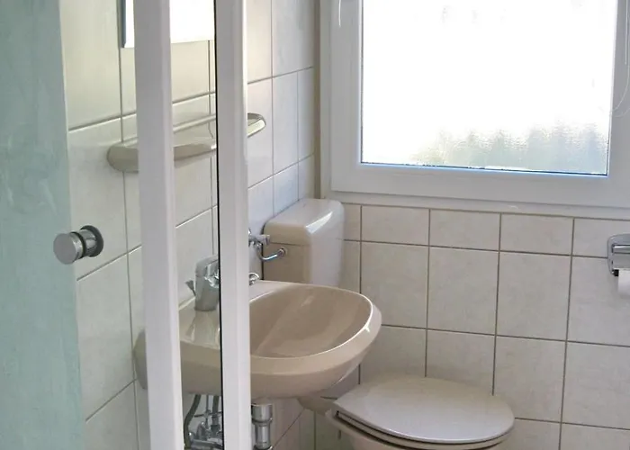 Mit Garten- Terrasse Und Grill By Interhome Quetzin